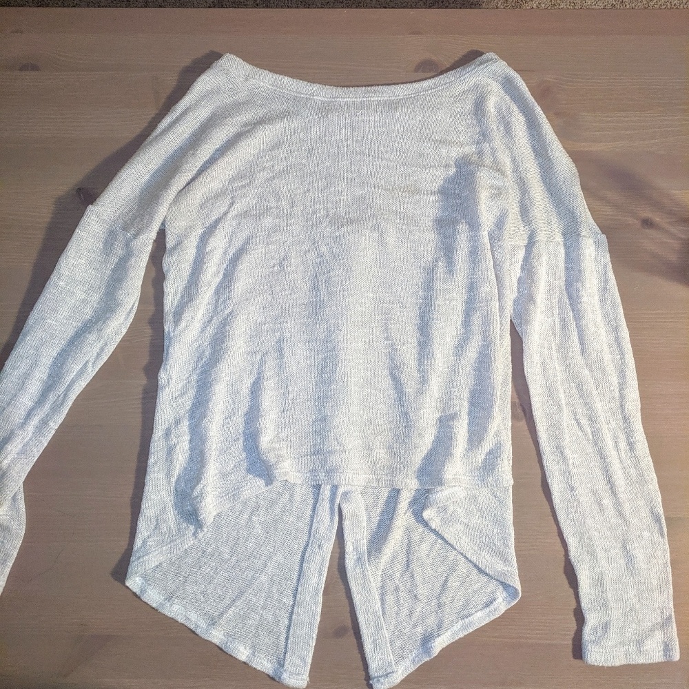 Button back sweater